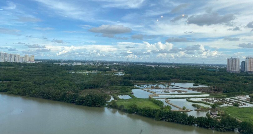 can ho ban truc dien song 810x430 - Bán gấp Penthouse The Panorama Phú Mỹ Hưng, view sông, diện tích 312m2, giá 37,5 tỷ