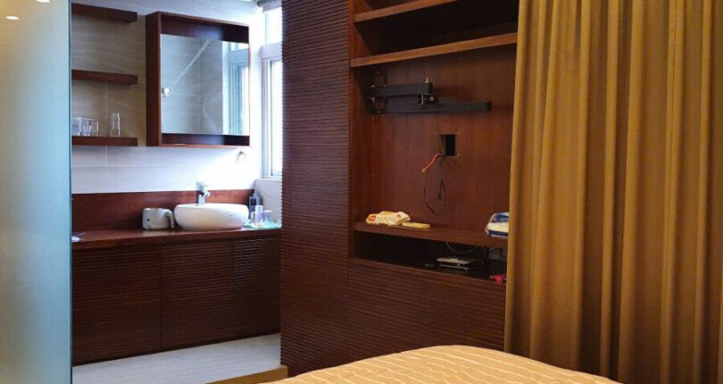 can ho co day du thiet bi noi that cao cap 810x430 - Giá mua bán căn hộ 3pn Tháp H chung cư Star Hill T8/2025