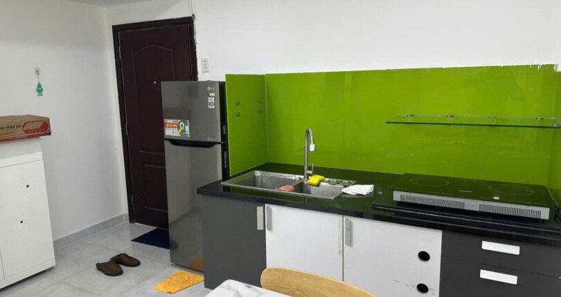 cho thue can ho hung vuong 2 2 810x430 - Cho thuê căn hộ Hưng Vượng 2. DT 60m2 Lầu trung- 2 Phòng ngủ-1 toilet. Nội thất như hình- Giá 11 Triệu/Tháng