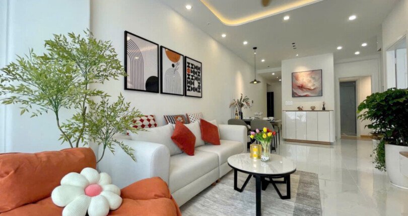 cho thue can ho sky garden 3 8 2 810x430 - Cho thuê căn hộ đẹp tại Sky Garden 3. DT 68m2 Lầu cao- 2pn-2wc Đầy đủ nội thất mới 100%. Giá thuê 24 Triệu/Tháng