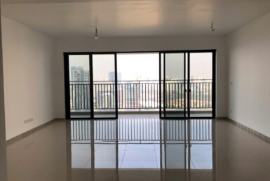 gen h z6825590713598 939ee946e9aa163eb701ea3833a2f9f2 1 385x258 - Bán The View Block T6 tầng 24 3 phòng ngủ giá 12.5 tỷ