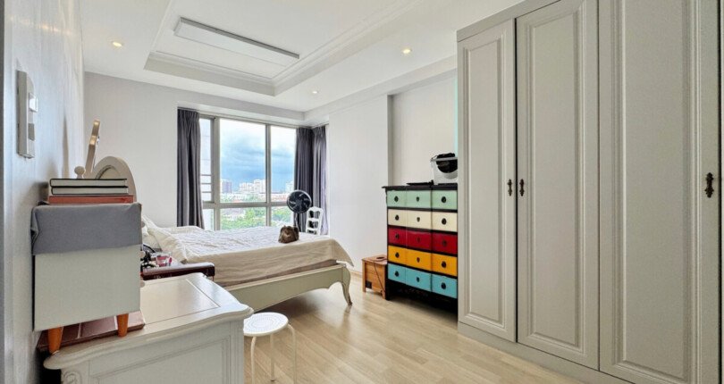 gen h z6825597626048 526ff4f47a8327c2888750c7e9ab54c8 810x430 - Bán Hưng Phúc Block A Tầng 5 dt 97m 3 phòng giá 8 tỷ 2 All in