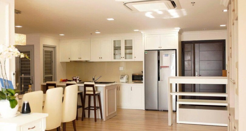 gen h z6825599694157 19454993dd68f6f4a5543851e4c7d495 810x430 - Cho thuê Scenic Valley 1 Block B Tầng 15 dt 133m 3 phòng giá 1600usd