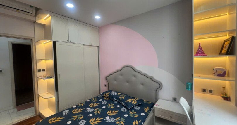 gen h z6825601508014 9a7137861bd336617f4a553164832be6 810x430 - Cho thuê Midtown M6 Block E Tầng 4 dt 89m 2 phòng giá 24 triệu