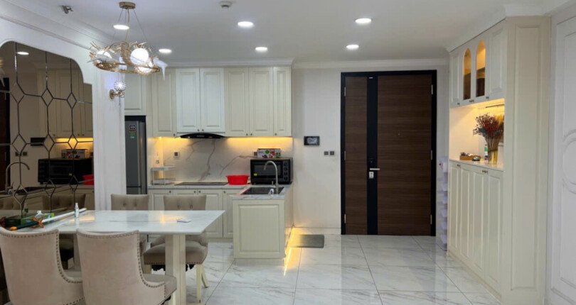 gen h z6825601531928 36c41ff194a7df65518d393d324c93c2 810x430 - Cho thuê Midtown M6 Block E Tầng 4 dt 89m 2 phòng giá 24 triệu