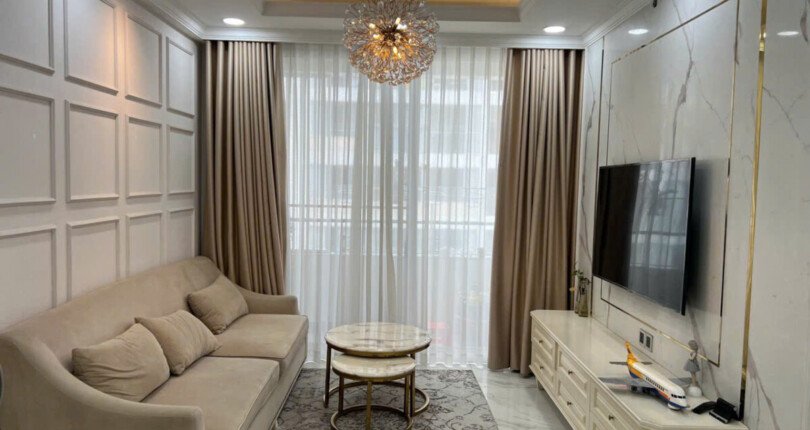 gen h z6825601544491 e2f38c81c7202d858d3075eb7ec34ea3 810x430 - Cho thuê Midtown M6 Block E Tầng 4 dt 89m 2 phòng giá 24 triệu