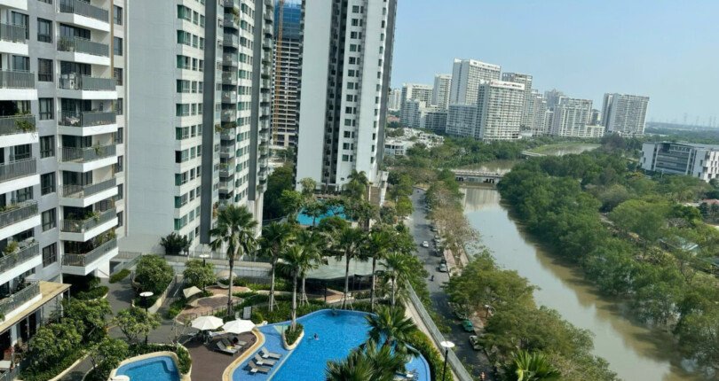 gen h z6825602062411 3c5829ad65da4fa1257c443263a50380 810x430 - Cho thuê The View Block T8 Tầng 11 dt 93m 2 phòng giá 25 triệu