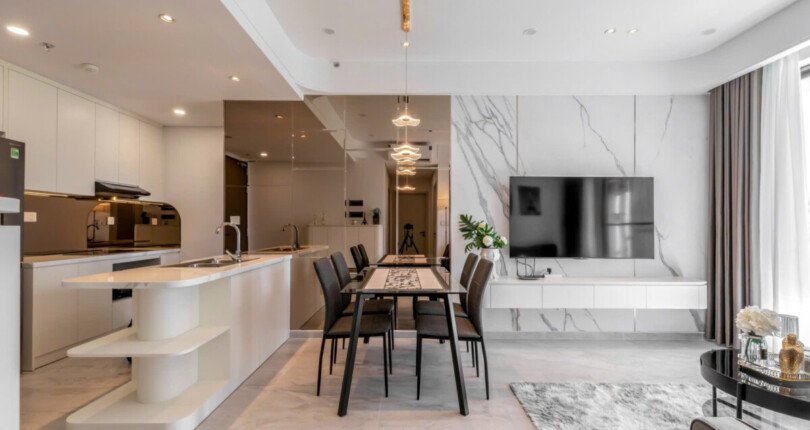 gen h z6825604384429 5fb1d57e7f238ba99622ad825e2ec0ba 810x430 - Cho thuê Cadinal Court Block A Tầng 3 DT 76m 2 phòng giá 31,5 triệu