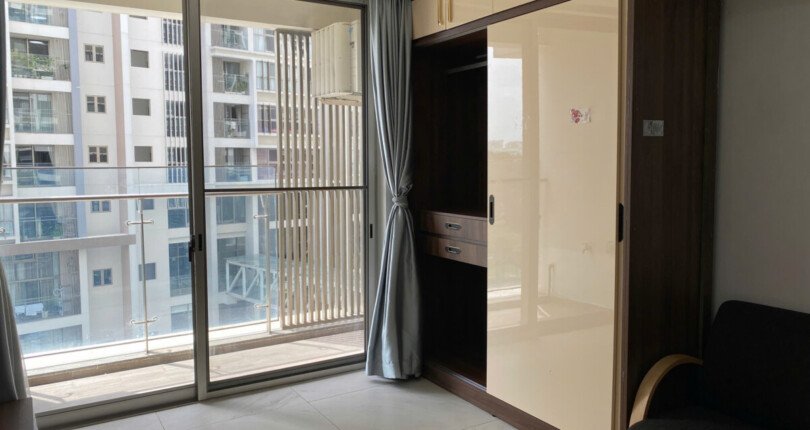 gen h z6825612905908 9b106a300955d8bd0cc1129abf99cf8f 810x430 - Bán Midtown M7 Block C Tầng 5 dt 79m 2 phòng giá 7.5 tỷ