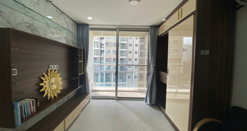 gen h z6825613155248 e5585ca2abe2cd116b0a0fe96fe51123 810x430 - Bán Midtown M7 Block C Tầng 5 dt 79m 2 phòng giá 7.5 tỷ