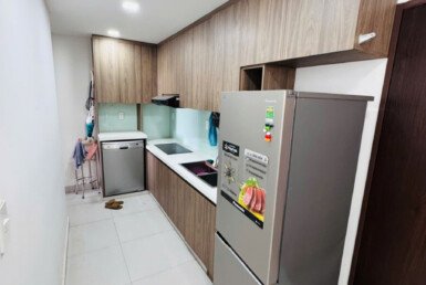 gen-h-z6831909415615_ce438fbd606694bc833d8f6c614ad989