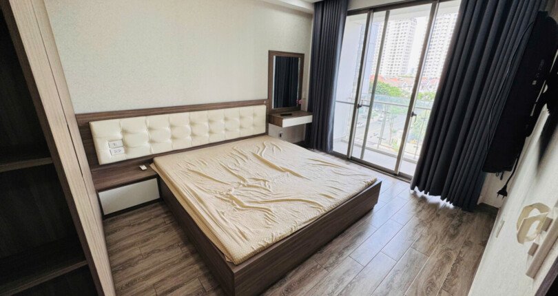 gen h z6831909415624 3b6d052664969460847e7cb6cdb994ea 810x430 - Cho thuê Hưng Phúc Block A Tầng 4 dt 78m 2 phòng giá 17 triệu