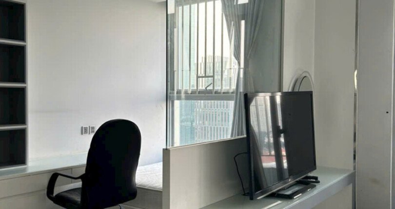 gen h z6832411072006 18fa4dc11cadaf1319add64935345add 810x430 - Cho thuê Penthouse Star Hill Block E Tầng 14 dt 230m 4 phòng giá 2500 usd