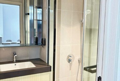 gen-h-z6832412828628_58b6d86dd85b593f62c48489f6106313