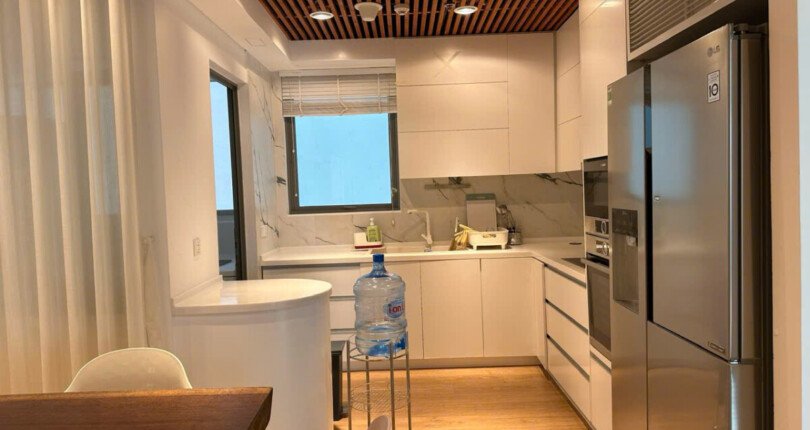 gen h z6835626023358 62aa9d3ccfd00ab4129ed94a440ce926 810x430 - Bán Rivera Point Block T3 Tầng 31 dt 188m 3 phòng giá 13 tỷ 700