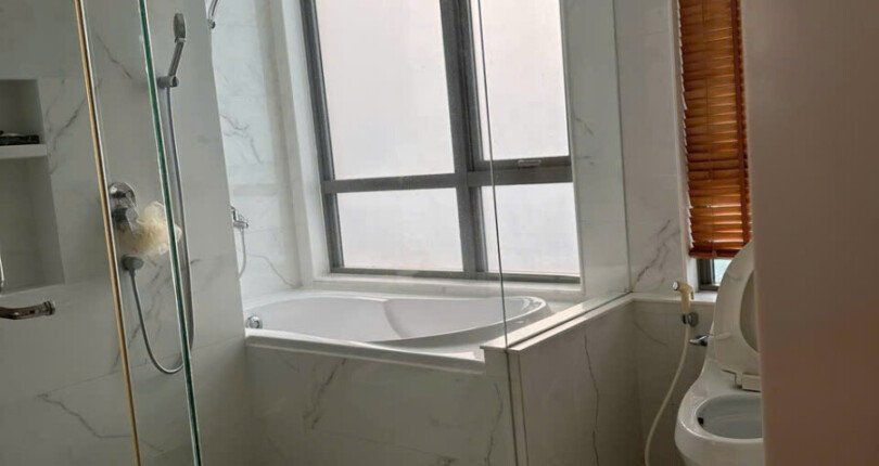 gen h z6835626023363 050d2cbaabf1107fa3dc540ed497c2e0 810x430 - Bán Rivera Point Block T3 Tầng 31 dt 188m 3 phòng giá 13 tỷ 700