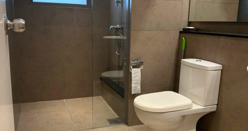 gen h z6835626023369 d028fcb74865bb0e4ba9a846d8ec9340 810x430 - Bán Rivera Point Block T3 Tầng 31 dt 188m 3 phòng giá 13 tỷ 700