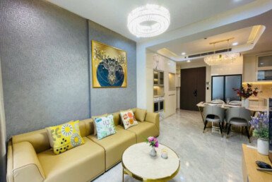 gen-h-z6836604490505_17d3263859235bc7f44966a281c8dd95