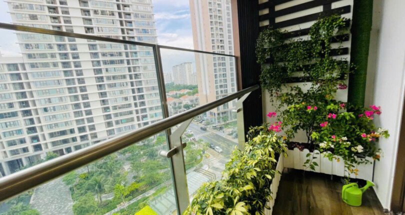 gen h z6836604607824 828da981a9883c5de5ac9c0493dfb095 810x430 - Cho thuê Midtown M8 Block D tầng 8 dt 81m 2 phòng giá 35 triệu