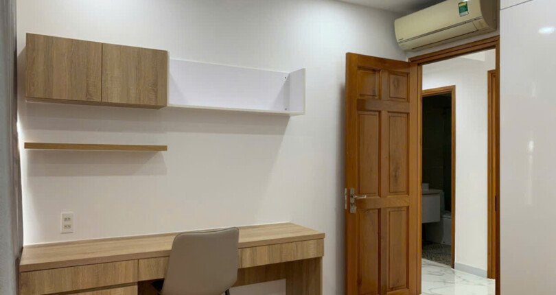 goc lam viec 810x430 - Bán gấp căn hộ Happy Valley, diện tích 112m2, tầng 19, nội thất cao cấp, giá 9,2 tỷ