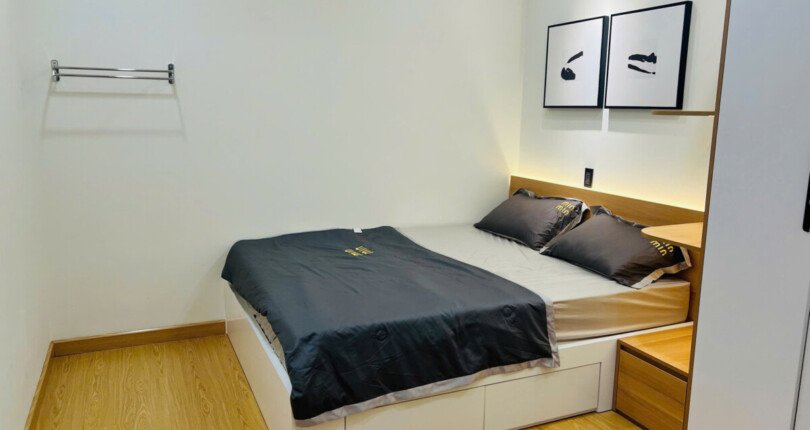 hinh anh phong ngu can ho can ban 3 810x430 - Chủ nhà thân , gửi bán gấp căn hộ chuung cư Grand View, 118m2, giá 10.8 tỷ, đầy đủ nội thất.