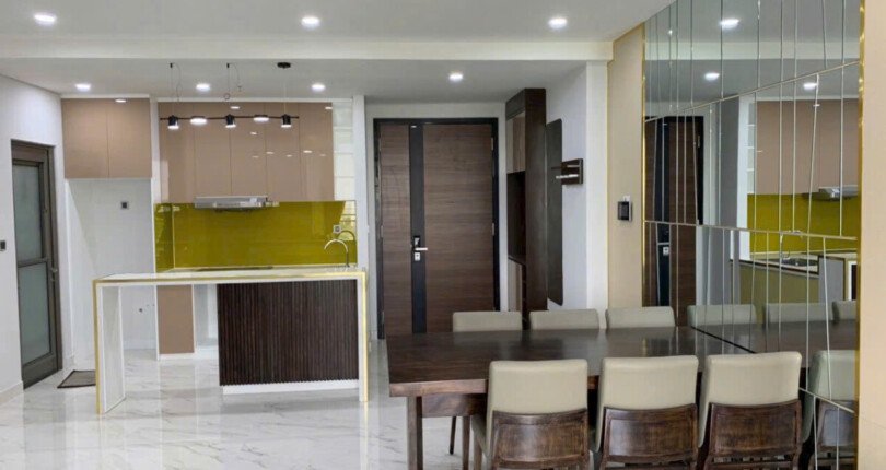 khong gian phong an va bep 1 810x430 - Giá mua bán căn hộ 3pn view sông chung cư Midtown m5 The Grande T7/2025