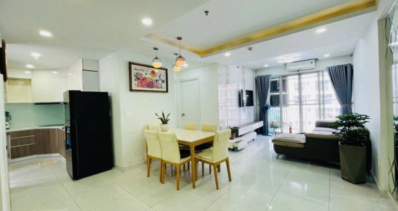 phong an can ho ban 8 810x430 - Cho thuê căn góc chung cư Scenic Valley 1, 02pn, giá 20tr/tháng, nhà đẹp, view trực diện hồ bơi.