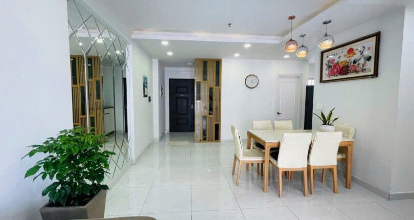 phong an can ho can ban 7 810x430 - Cho thuê căn góc chung cư Scenic Valley 1, 02pn, giá 20tr/tháng, nhà đẹp, view trực diện hồ bơi.