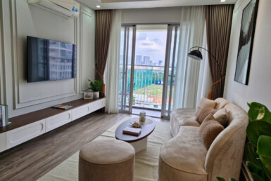 phong khach can ho ban 14 385x258 - Bán căn hộ 110m2, chung cư Scenic Valley 1, 03pn, giá 9.5 tỷ, nhà đẹp, nội thất đầy đủ.