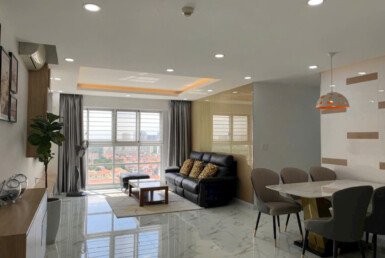 phong-khach-can-ho-ban