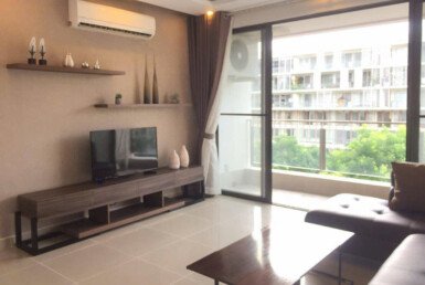 phong-khach-can-ho-ban