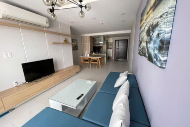 phong khach can ho ban 44 385x258 - Bán nhanh căn hộ chung cư Scenic Valley 1, diện tích 101m2, tầng cao, giá 8.3 tỷ, đầy đủ nội thất.