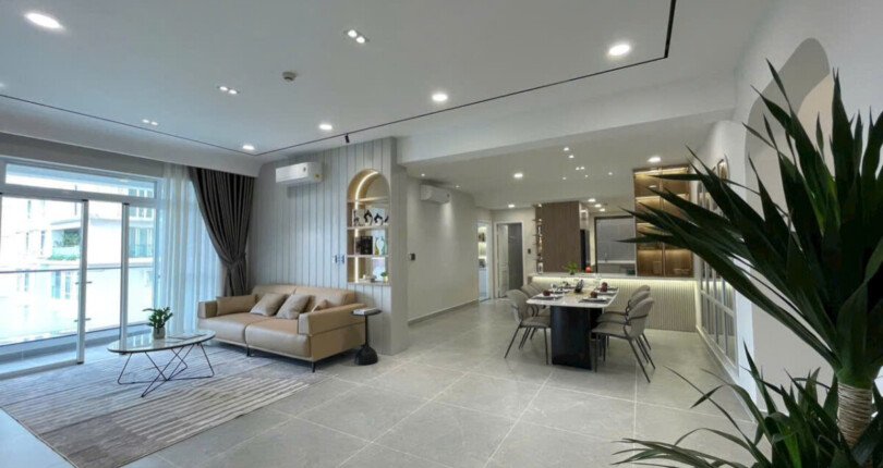 phong khach can ho ban 51 810x430 - Giá m ua bán căn hộ 3pn chung cư Riverside Residence nhà mới đẹp