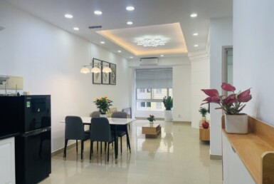 phong khach can ho can cho thue 6 385x258 - Bán căn hộ chung cư Sky Garden 2, 71m2, 02pn, giá 4.5 tỷ , nhà mới , nội thất căn hộ đầy đủ.