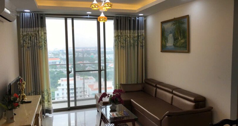 phong khach can ho cho thue 15 810x430 - Cho thuê căn hộ chung cư Hưng Phúc, 78m2, giá 18tr/tháng, nhà đầy đủ nội thất ,xem nhà dễ.