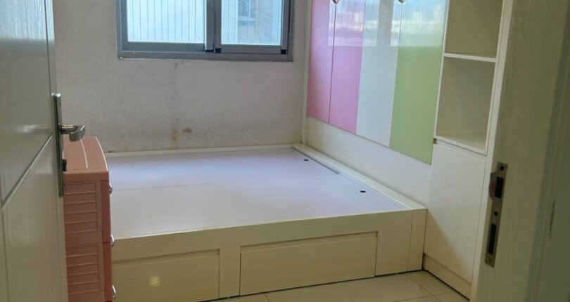 phong ngu can ho ban 20 810x430 - Cần bán căn hộ chung cư Scenic Valley 1, 77m2, giá 6.350 tỷ + 01 ô đậu xe ô tô, nhà đang trống