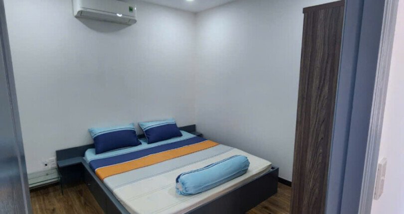 phong ngu can ho ban 54 810x430 - Bán căn hộ chung cư Hưng Vượng 2, 60m2, 02pn, giá 3.680 tỷ, nhà đang có hợp đồng thuê 12tr/tháng.