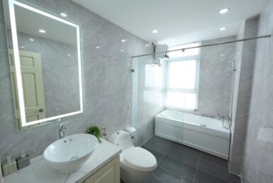 toilet-can-ho-day-du-thiet-bi