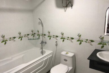 tollet-can-ho-cho-thue