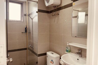 tollet-can-ho-cho-thue