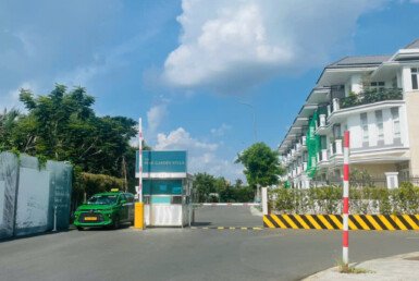 vi-tri-nha-biet-thu-cho-thue-ngay-cong-vao-kdc