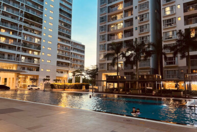 view can ho ban 1 385x258 - Bán căn góc chung cư Scenic Valley 1, diện tích 77m2, giá 6.6 tỷ, nhà đẹp, view trực diện hồ bơi.