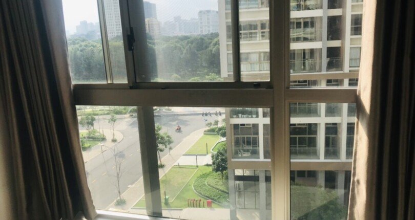 view phong ngu can ho ban 810x430 - Bán gấp căn hộ 2pn Tháp C view sông chung cư Midtown M7 giá 7,7 tỷ bao thuế phí