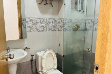 wc-can-ho-can-cho-thue