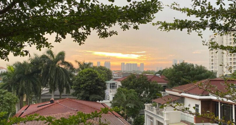 z6314418308424 8a69df31393aeeb08b2774b5e05608cc 810x430 - Bán nhanh căn hộ Hưng Phúc 1. DT 78m2 Lầu cao View Biệt thự- Đang cho thuê 17 Triệu- Có ô xe- Giá bán 6.6 Tỷ