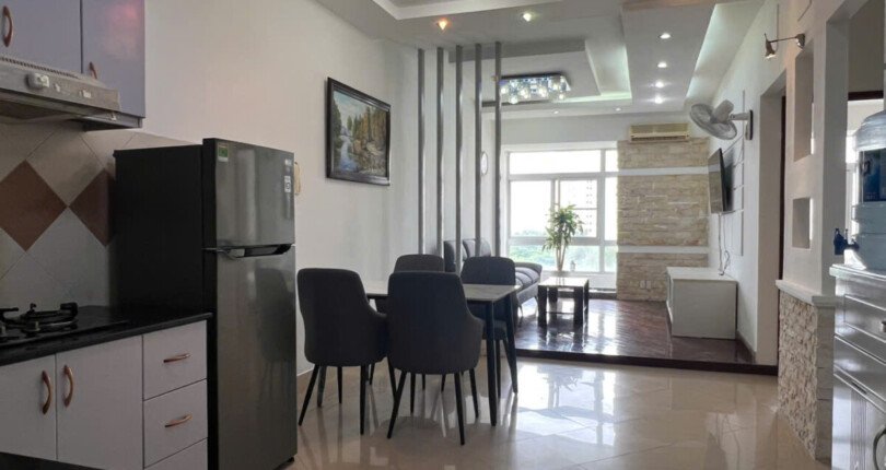 ban can ho sky garden 2 4 Copy 810x430 - Cần bán căn hộ Sky Garden 2. DT 71m2 Nhà đẹp- sẵn khách thuê 12.5 triệu/tháng- lầu trung view nam- Giá 4.5 Tỷ