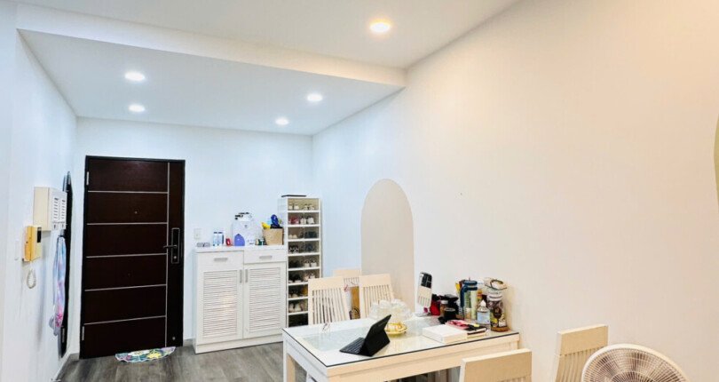 ban can ho sky garden 3 14 2 810x430 - Bán căn hộ đẹp tại Sky Garden 3. DT 56m2 Thiết kế 1 Phòng ngủ-1wc- Nội thất xịn- Lầu cao- Giá cạnh tranh 4.1 Tỷ