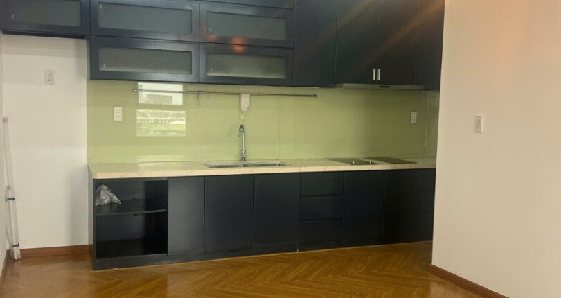 ban can ho star hill 14 810x430 - Bán căn hộ Star Hill. DT 87m2 Thiết kế 3 Phòng-2wc- Nội thất dính tường- View đông nam- có ô xe hầm- Giá 8 Tỷ