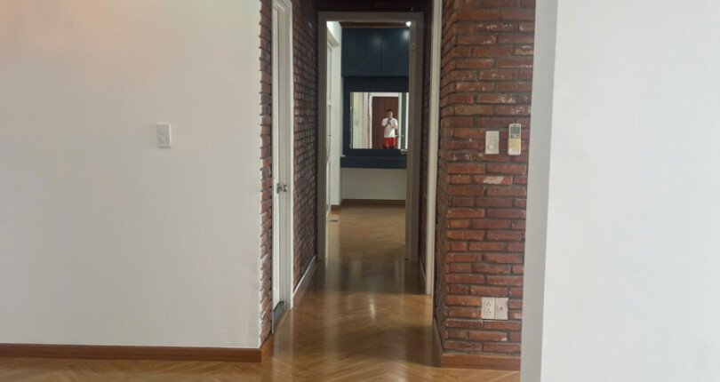 ban can ho star hill 3 810x430 - Bán căn hộ Star Hill. DT 87m2 Thiết kế 3 Phòng-2wc- Nội thất dính tường- View đông nam- có ô xe hầm- Giá 8 Tỷ