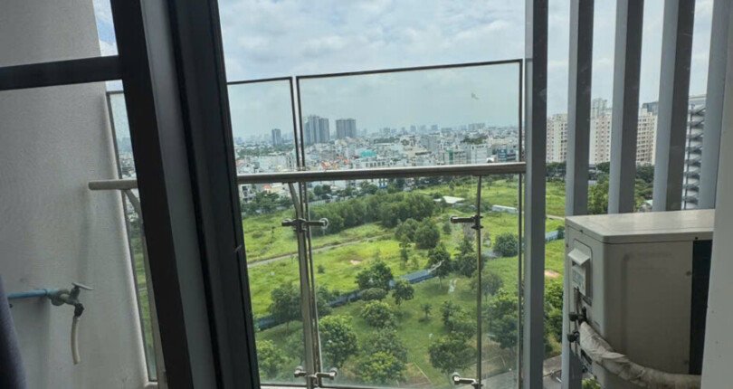 ban cong phong ngu 2 810x430 - Bán gấp căn hộ 3pn tòa nhà A chung cư Green Valley Phú Mỹ Hưng giá 10 tỷ